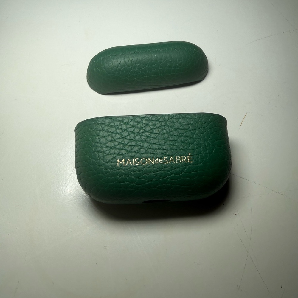 Green Leather AirPods Case by Maison de Sabre